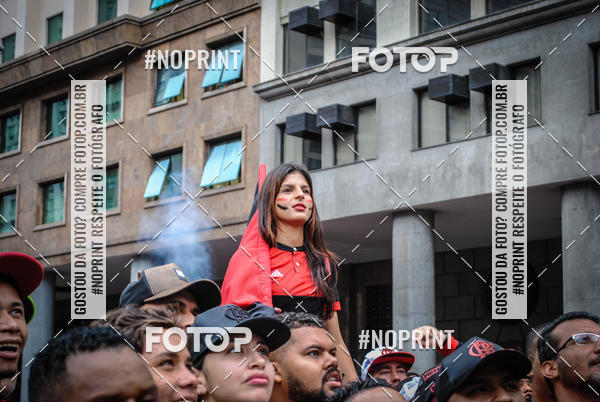 Buy your photos of the eventFlamengo Campeo da libertadores - Chegada dos jogadores on Fotop