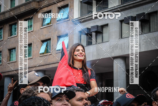 Buy your photos of the eventFlamengo Campe�o da libertadores - Chegada dos jogadores on Fotop