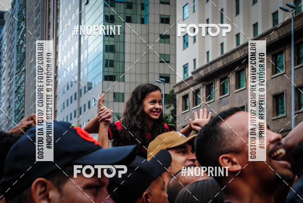 Buy your photos of the eventFlamengo Campe�o da libertadores - Chegada dos jogadores on Fotop