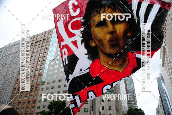 Buy your photos of the eventFlamengo Campe�o da libertadores - Chegada dos jogadores on Fotop
