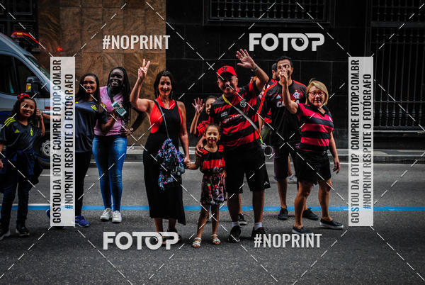 Buy your photos of the eventFlamengo Campe�o da libertadores - Chegada dos jogadores on Fotop