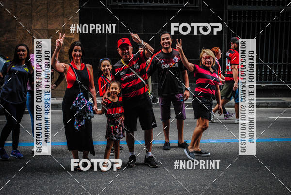 Buy your photos of the eventFlamengo Campe�o da libertadores - Chegada dos jogadores on Fotop