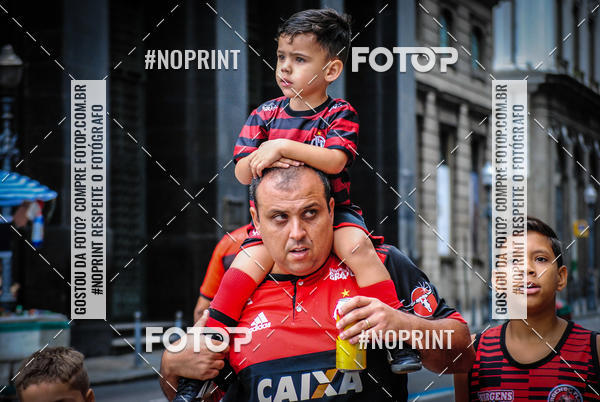 Buy your photos of the eventFlamengo Campe�o da libertadores - Chegada dos jogadores on Fotop