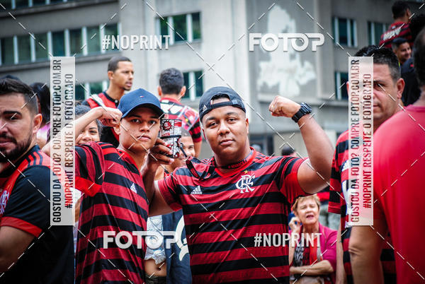 Buy your photos of the eventFlamengo Campe�o da libertadores - Chegada dos jogadores on Fotop