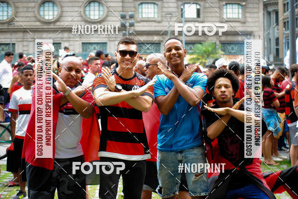 Compre suas fotos do eventoFlamengo Campe�o da libertadores - Chegada dos jogadores no Fotop
