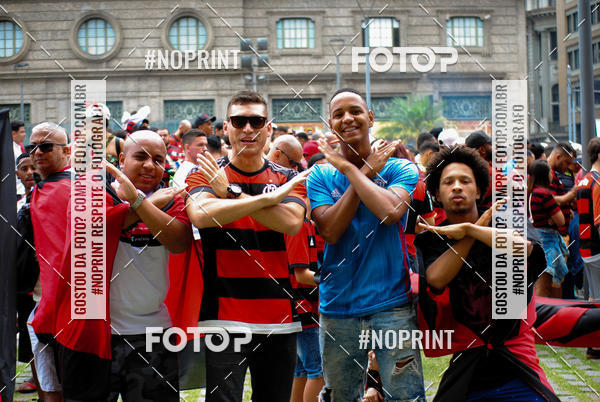 Compre suas fotos do eventoFlamengo Campe�o da libertadores - Chegada dos jogadores no Fotop