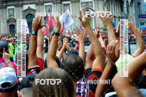 Compre suas fotos do eventoFlamengo Campe�o da libertadores - Chegada dos jogadores no Fotop