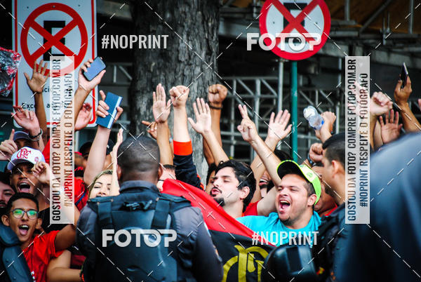 Compre suas fotos do eventoFlamengo Campe�o da libertadores - Chegada dos jogadores no Fotop