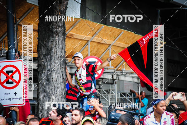 Compre suas fotos do eventoFlamengo Campe�o da libertadores - Chegada dos jogadores no Fotop