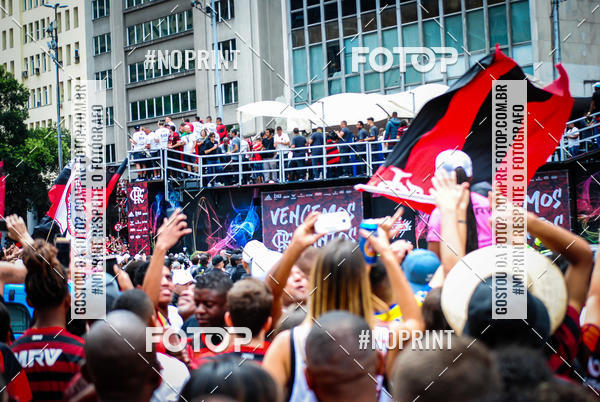 Achetez vos photos de l'�v�nementFlamengo Campe�o da libertadores - Chegada dos jogadores sur Fotop