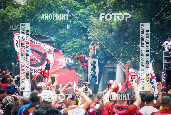 Achetez vos photos de l'�v�nementFlamengo Campe�o da libertadores - Chegada dos jogadores sur Fotop