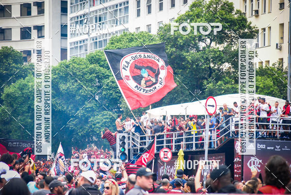 Achetez vos photos de l'�v�nementFlamengo Campe�o da libertadores - Chegada dos jogadores sur Fotop