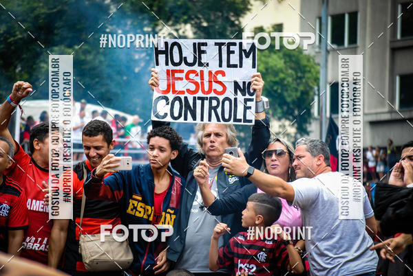 Achetez vos photos de l'�v�nementFlamengo Campe�o da libertadores - Chegada dos jogadores sur Fotop