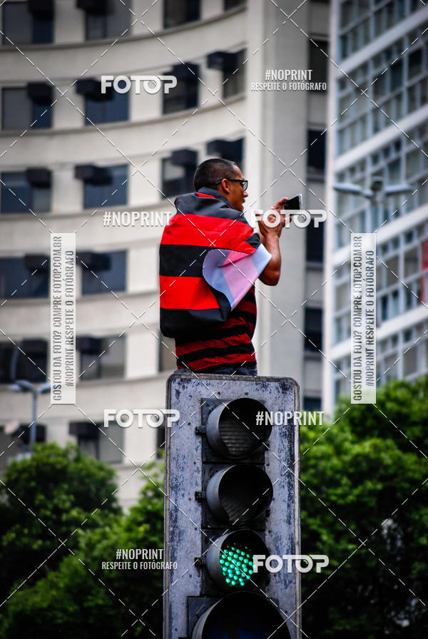 Achetez vos photos de l'�v�nementFlamengo Campe�o da libertadores - Chegada dos jogadores sur Fotop