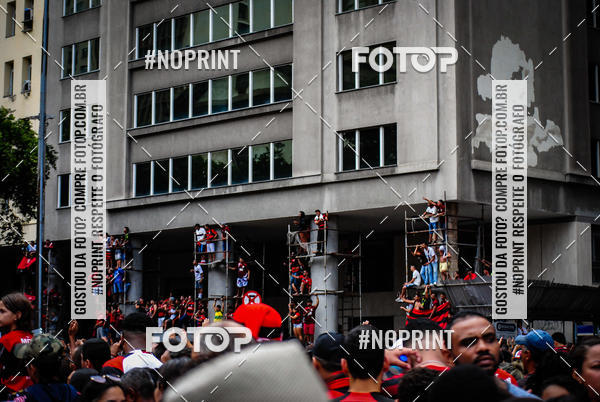 Buy your photos of the eventFlamengo Campe�o da libertadores - Chegada dos jogadores on Fotop