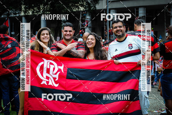 Buy your photos of the eventFlamengo Campe�o da libertadores - Chegada dos jogadores on Fotop