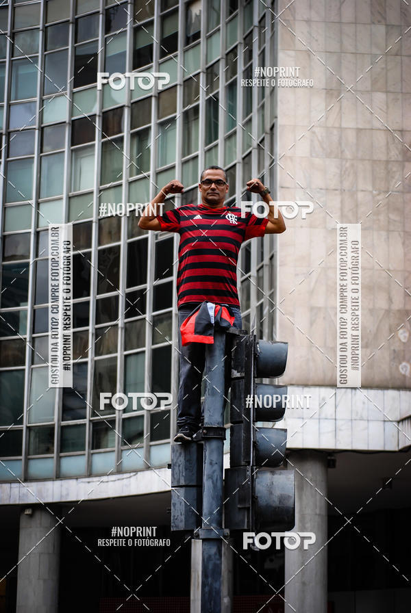 Buy your photos of the eventFlamengo Campe�o da libertadores - Chegada dos jogadores on Fotop