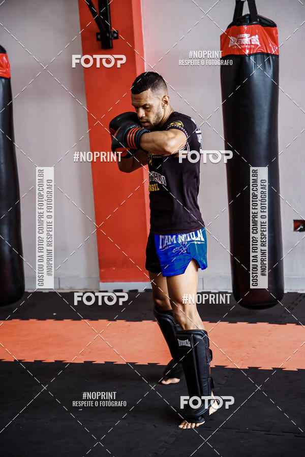 Buy your photos of the eventGraduao de Muay Thai Limeira November 1000 on Fotop