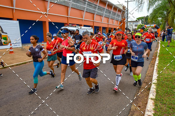 Buy your photos of the eventCorrida Da Educa��o on Fotop