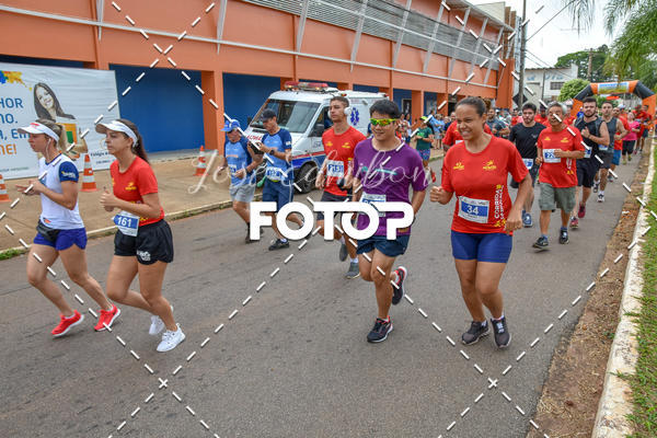 Buy your photos of the eventCorrida Da Educa��o on Fotop