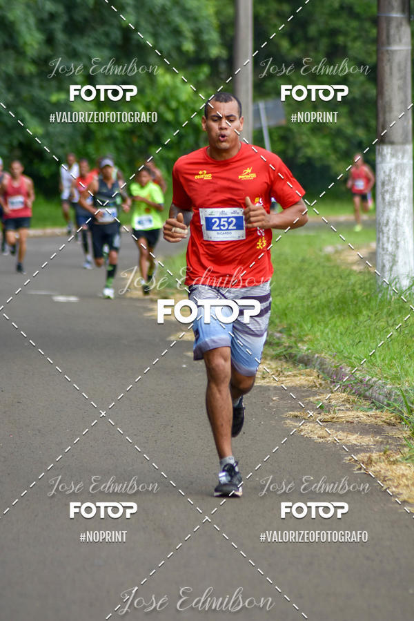 Buy your photos of the eventCorrida Da Educa��o on Fotop