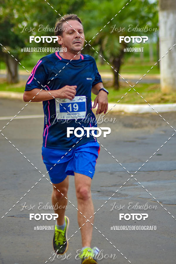 Buy your photos of the eventCorrida Da Educa��o on Fotop