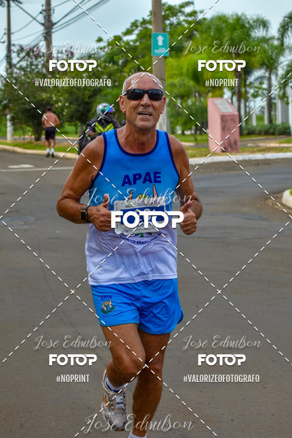 Buy your photos of the eventCorrida Da Educa��o on Fotop