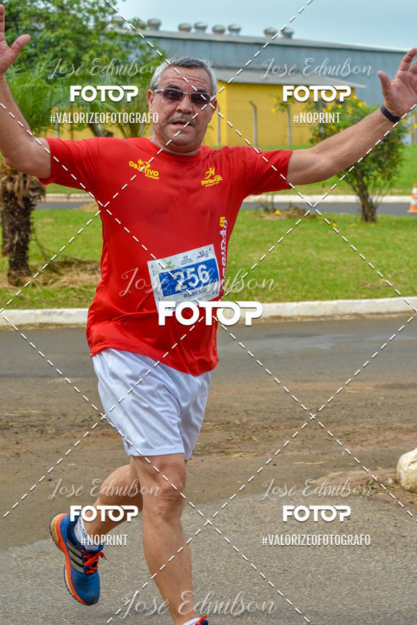 Buy your photos of the eventCorrida Da Educa��o on Fotop