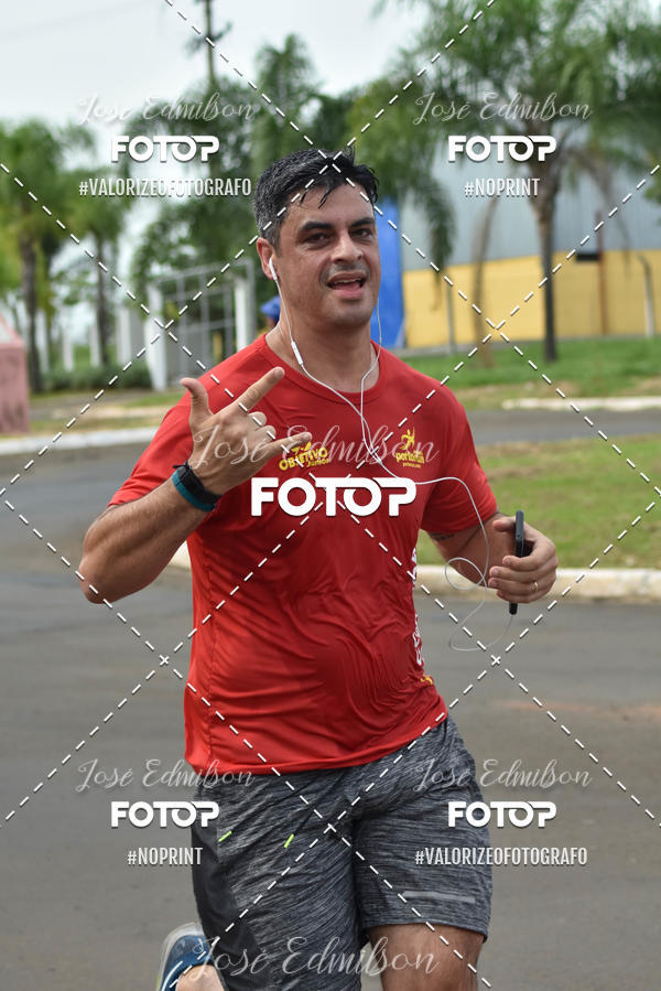 Buy your photos of the eventCorrida Da Educa��o on Fotop