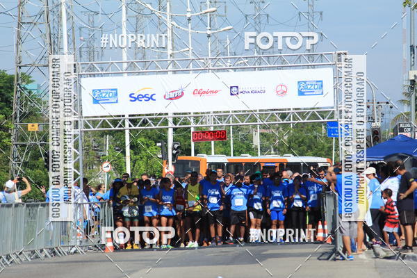 Achetez vos photos de l'vnementCorrida e Caminhada Azul sur Fotop