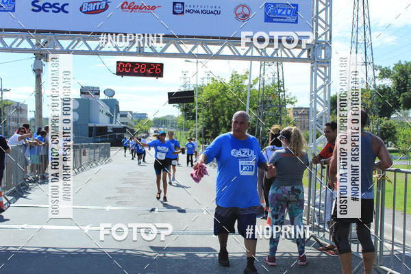 Compre as suas fotos do eventoCorrida e Caminhada Azul no Fotop
