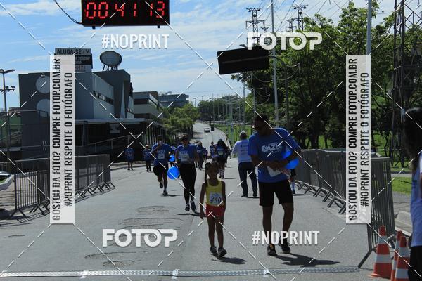 Achetez vos photos de l'vnementCorrida e Caminhada Azul sur Fotop