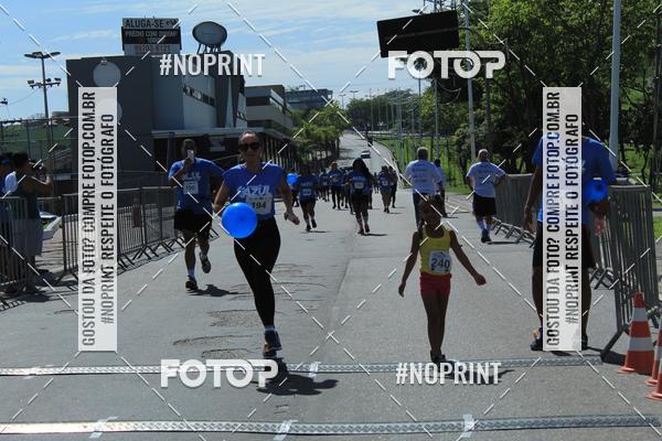 Achetez vos photos de l'vnementCorrida e Caminhada Azul sur Fotop