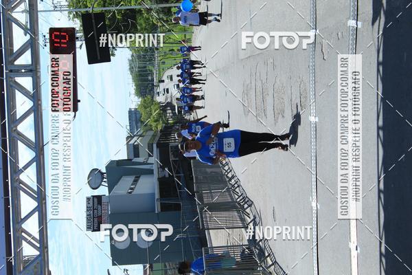 Buy your photos of the eventCorrida e Caminhada Azul on Fotop