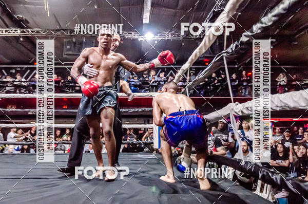 Buy your photos of the eventWAR Muay Thai Fight (24/11/2019) on Fotop