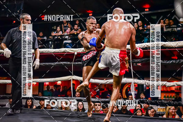 Buy your photos of the eventWAR Muay Thai Fight (24/11/2019) on Fotop