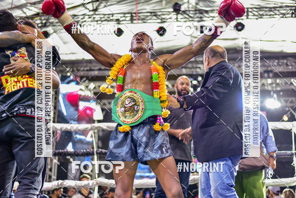 Buy your photos of the eventWAR Muay Thai Fight (24/11/2019) on Fotop