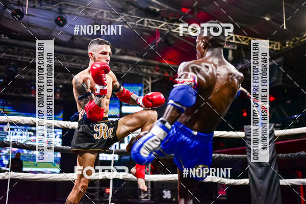 Buy your photos of the eventWAR Muay Thai Fight (24/11/2019) on Fotop