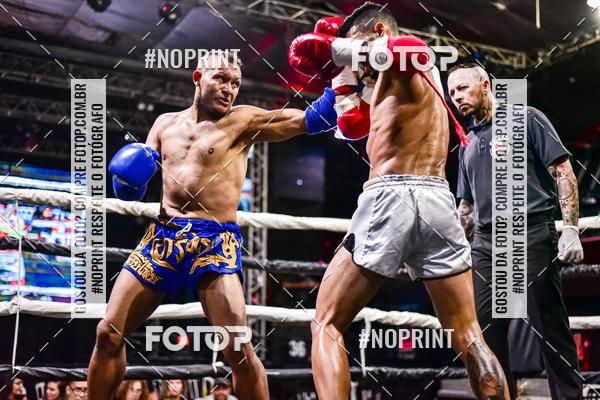 Buy your photos of the eventWAR Muay Thai Fight (24/11/2019) on Fotop