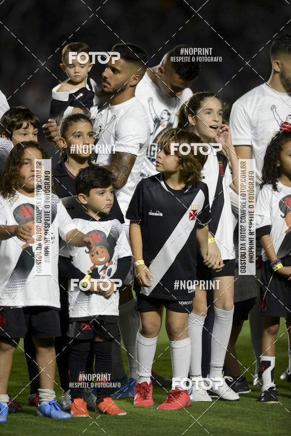 Achetez vos photos de l'vnementVasco x Cruzeiro  So Janurio - 02/12/2019 sur Fotop