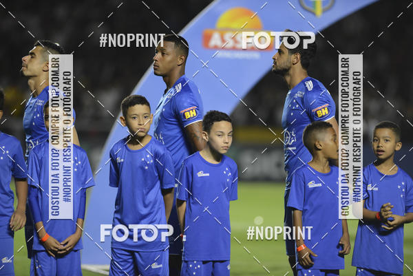 Achetez vos photos de l'vnementVasco x Cruzeiro  So Janurio - 02/12/2019 sur Fotop