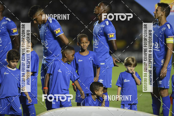 Achetez vos photos de l'vnementVasco x Cruzeiro  So Janurio - 02/12/2019 sur Fotop