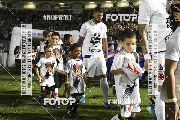 Achetez vos photos de l'vnementVasco x Cruzeiro  So Janurio - 02/12/2019 sur Fotop