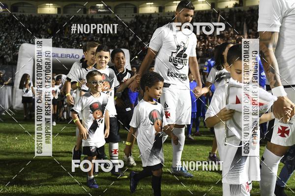 Achetez vos photos de l'vnementVasco x Cruzeiro  So Janurio - 02/12/2019 sur Fotop