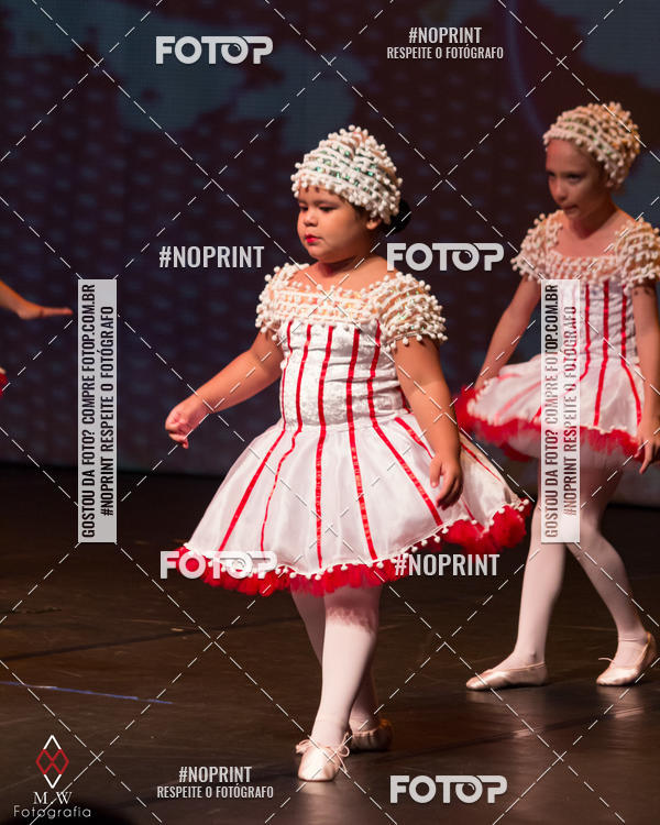 Buy your photos of the eventO Circo - Studio Talita Brasil on Fotop