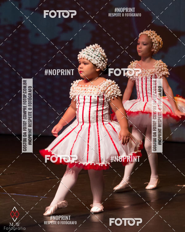 Buy your photos of the eventO Circo - Studio Talita Brasil on Fotop