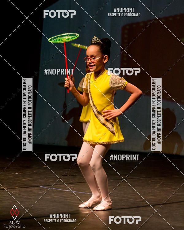 Buy your photos of the eventO Circo - Studio Talita Brasil on Fotop