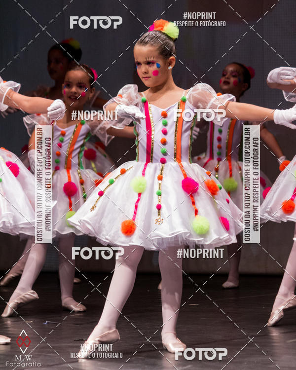 Buy your photos of the eventO Circo - Studio Talita Brasil on Fotop