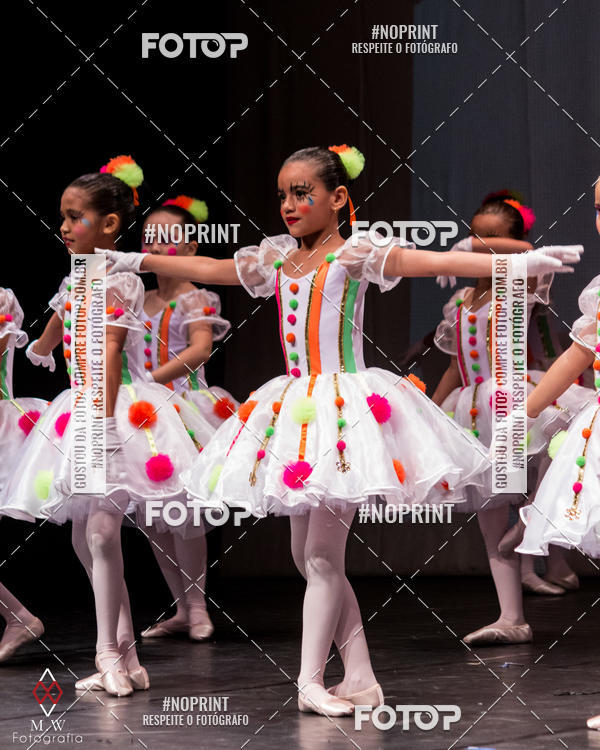 Buy your photos of the eventO Circo - Studio Talita Brasil on Fotop