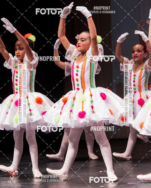 Buy your photos of the eventO Circo - Studio Talita Brasil on Fotop